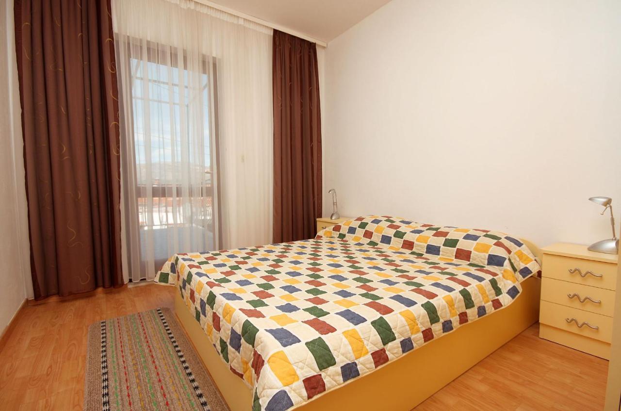 Apartments By The Sea Mastrinka, Ciovo - 4836 Trogir Exterior foto