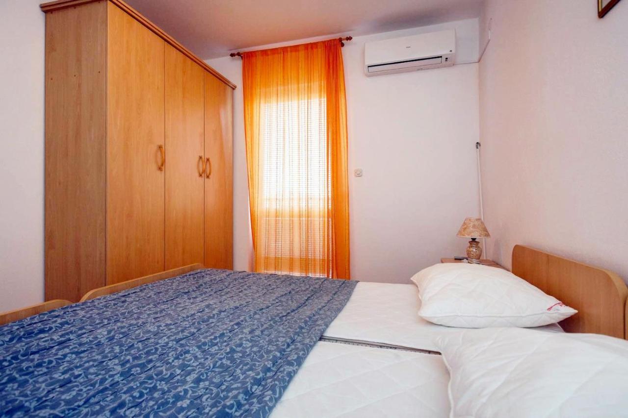 Apartments By The Sea Mastrinka, Ciovo - 4836 Trogir Exterior foto